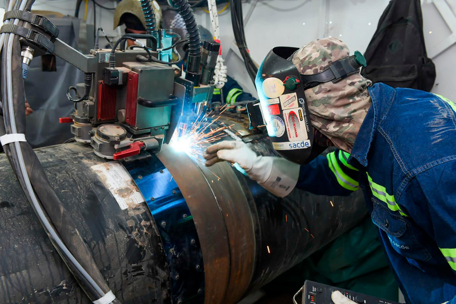 Petroleras cierran préstamo para oleoducto en Vaca Muerta