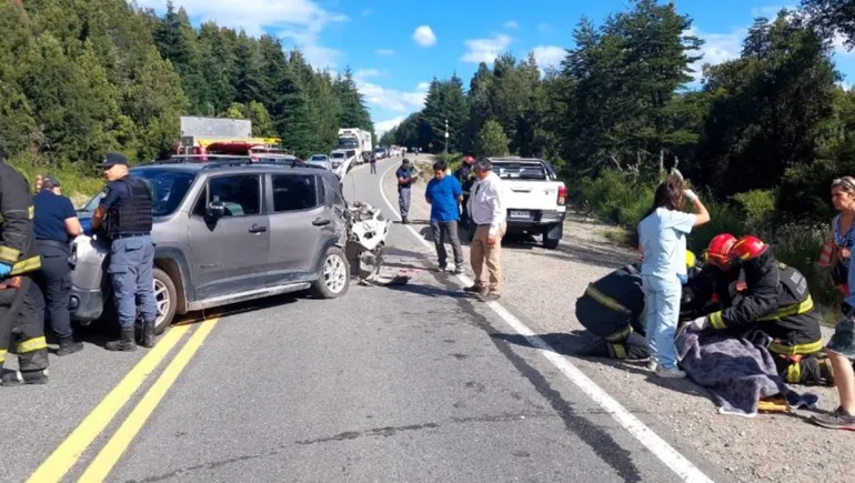 Ruta 40: fuerte triple choque entre turistas dejó una mujer trasladada