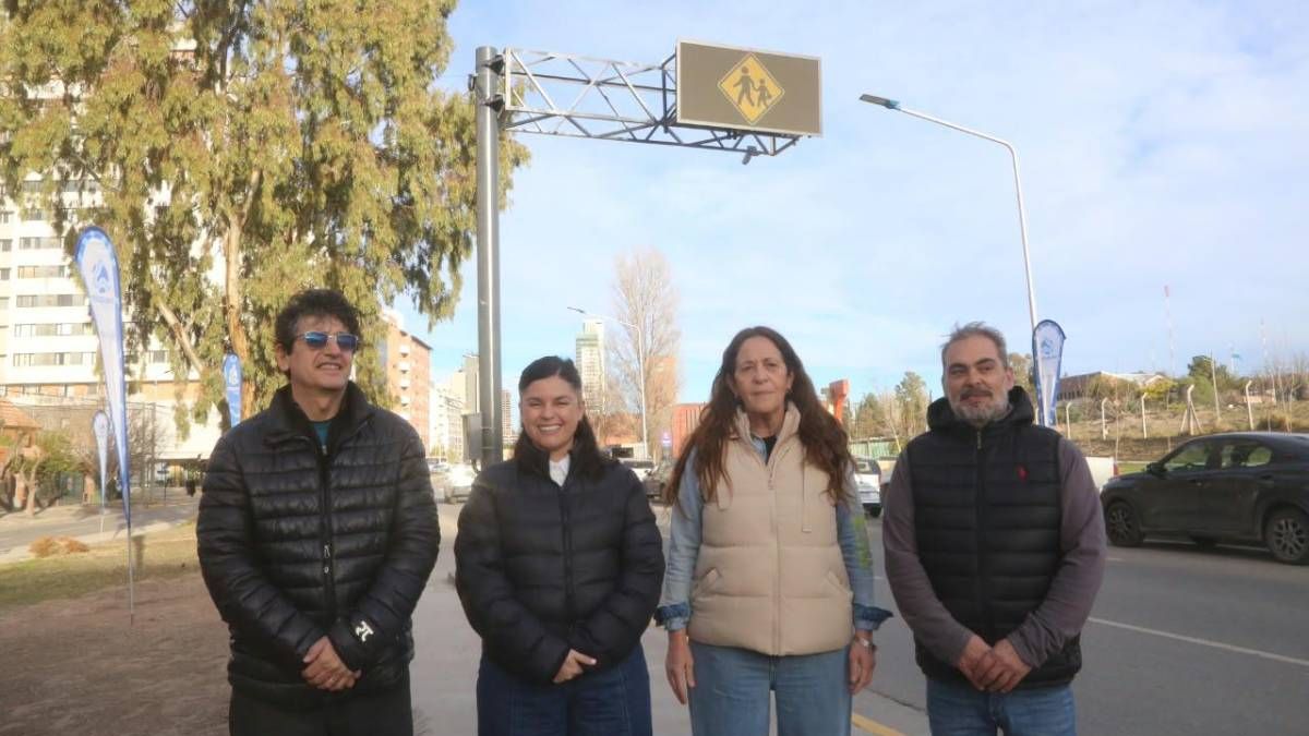 Semáforos inteligentes en Neuquén: cómo cambia el tránsito en las avenidas principales