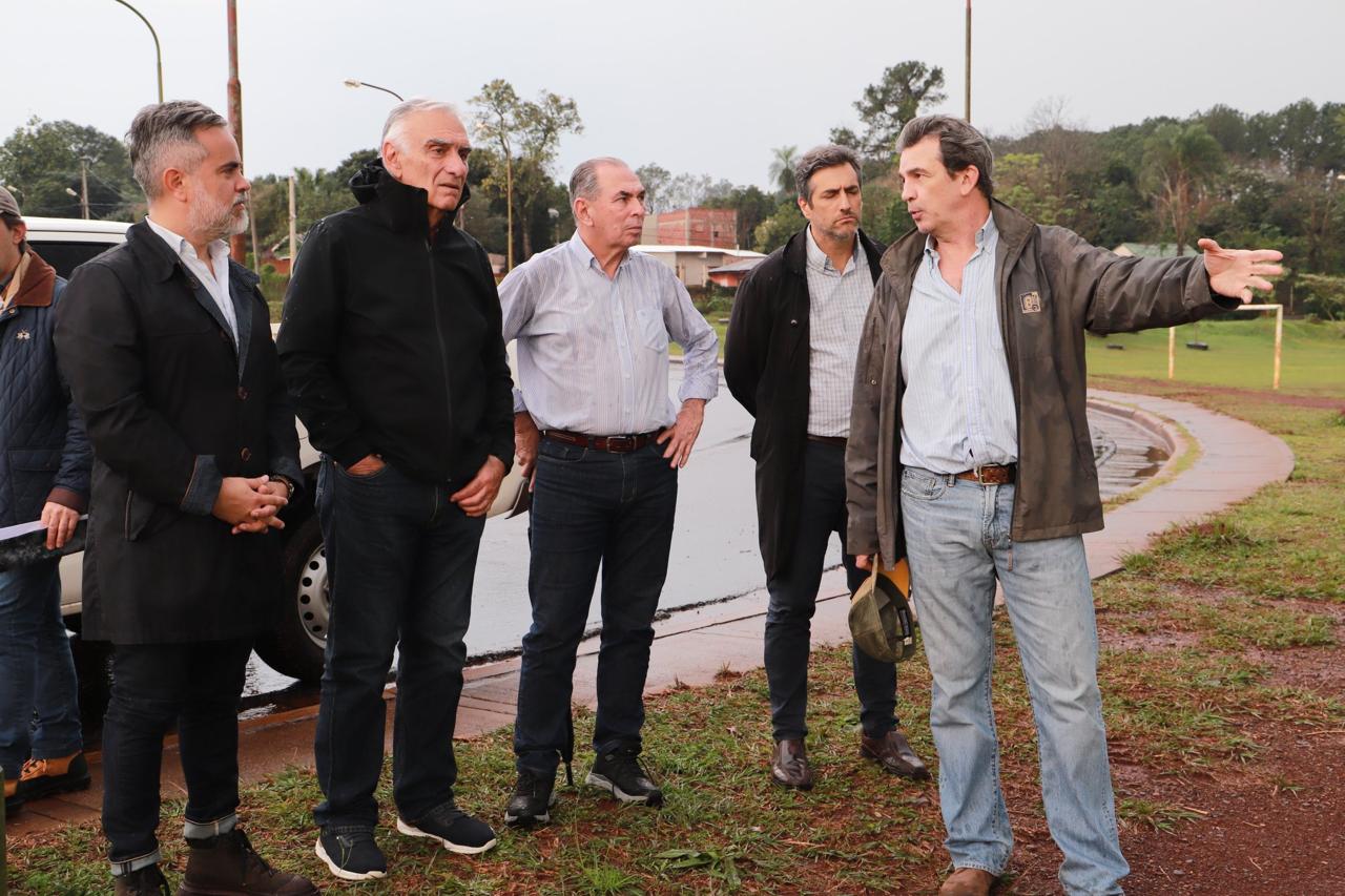 Escándalo en Yacyretá con una licitación de seguros de USD 130 millones que apunta a Macri