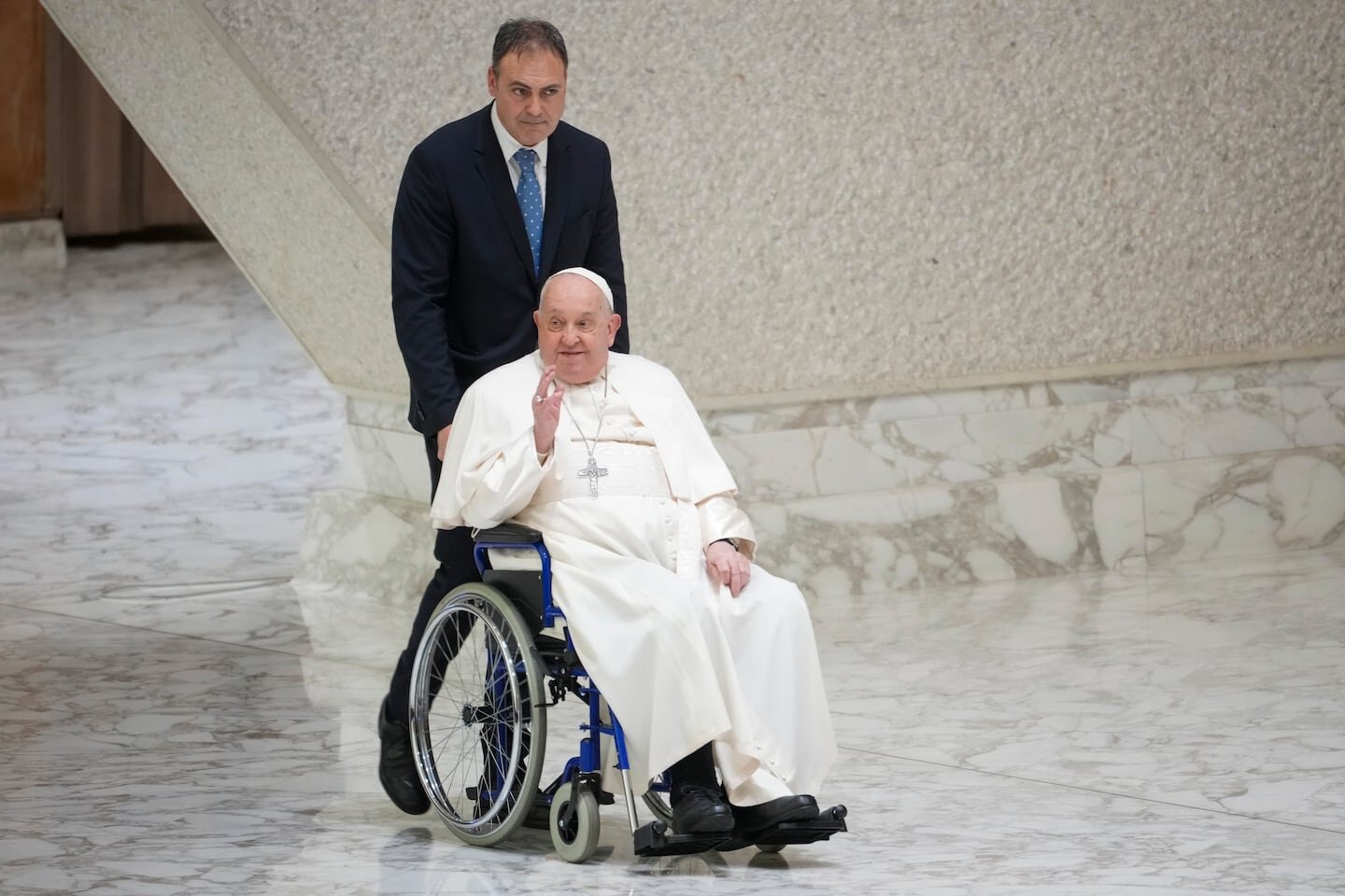 Internaron al papa Francisco: cómo evoluciona su estado