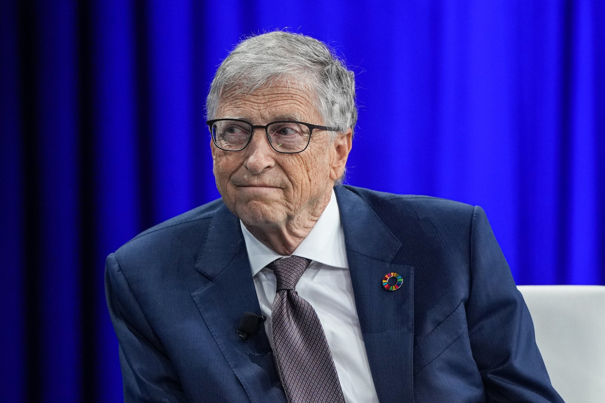 Bill Gates reveló los 4 mayores riesgos para el mundo: “La generación más joven debe tener miedo”