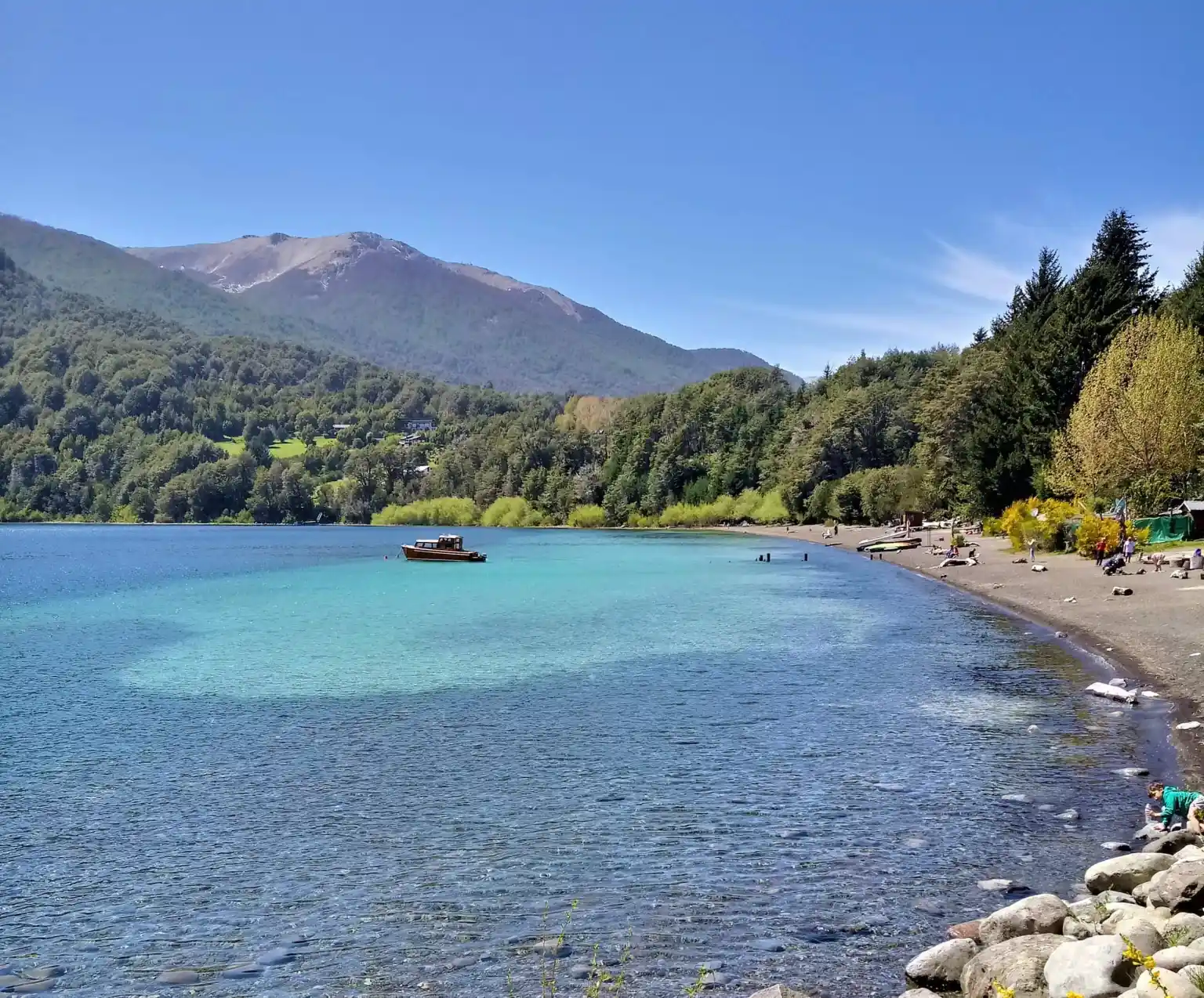 Patagonia: Roca, Villa la Angostura y Lago Puelo lideran en hospitalidad