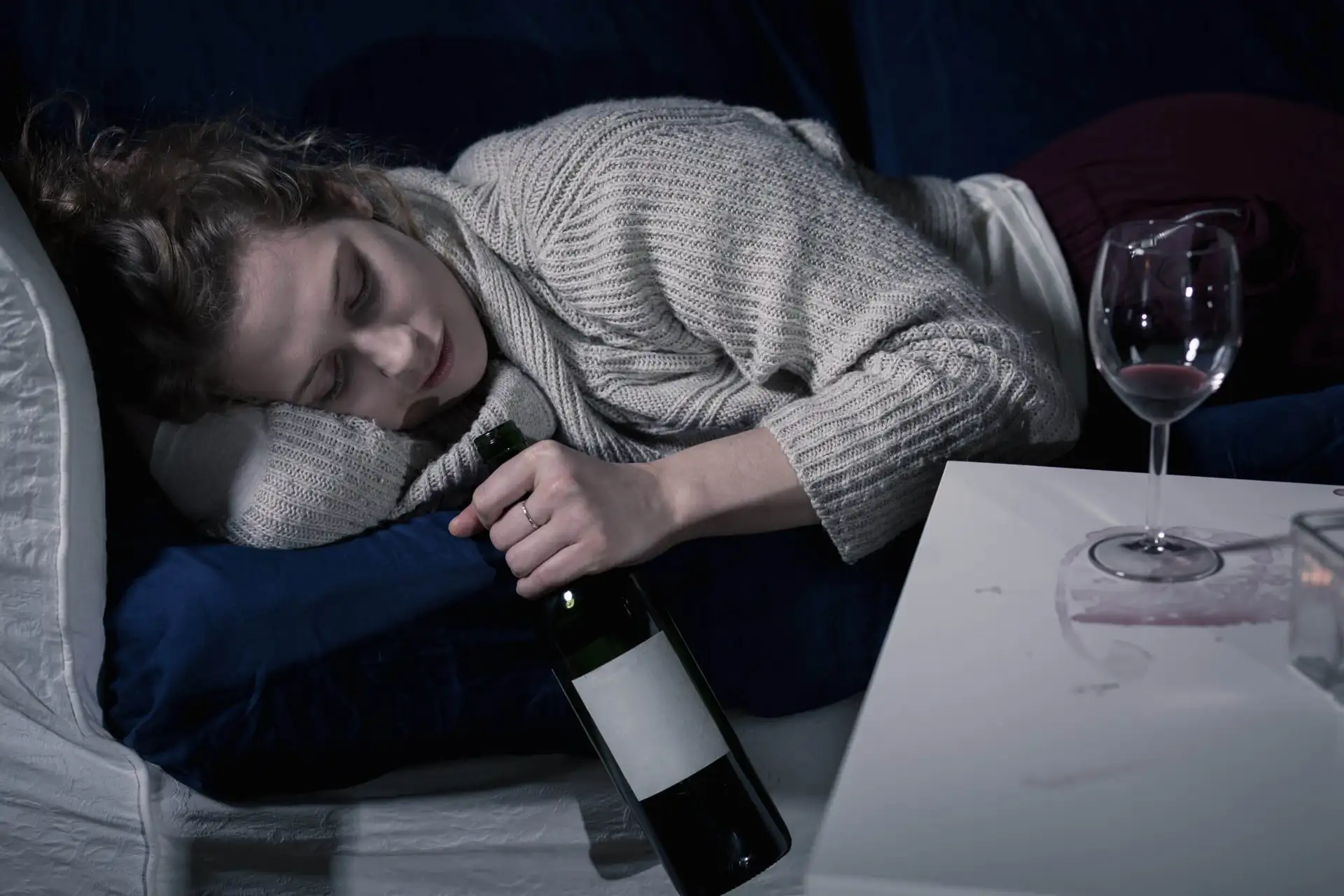 Dormir mejor es posible: 9 causas del sonambulismo que deberías conocer