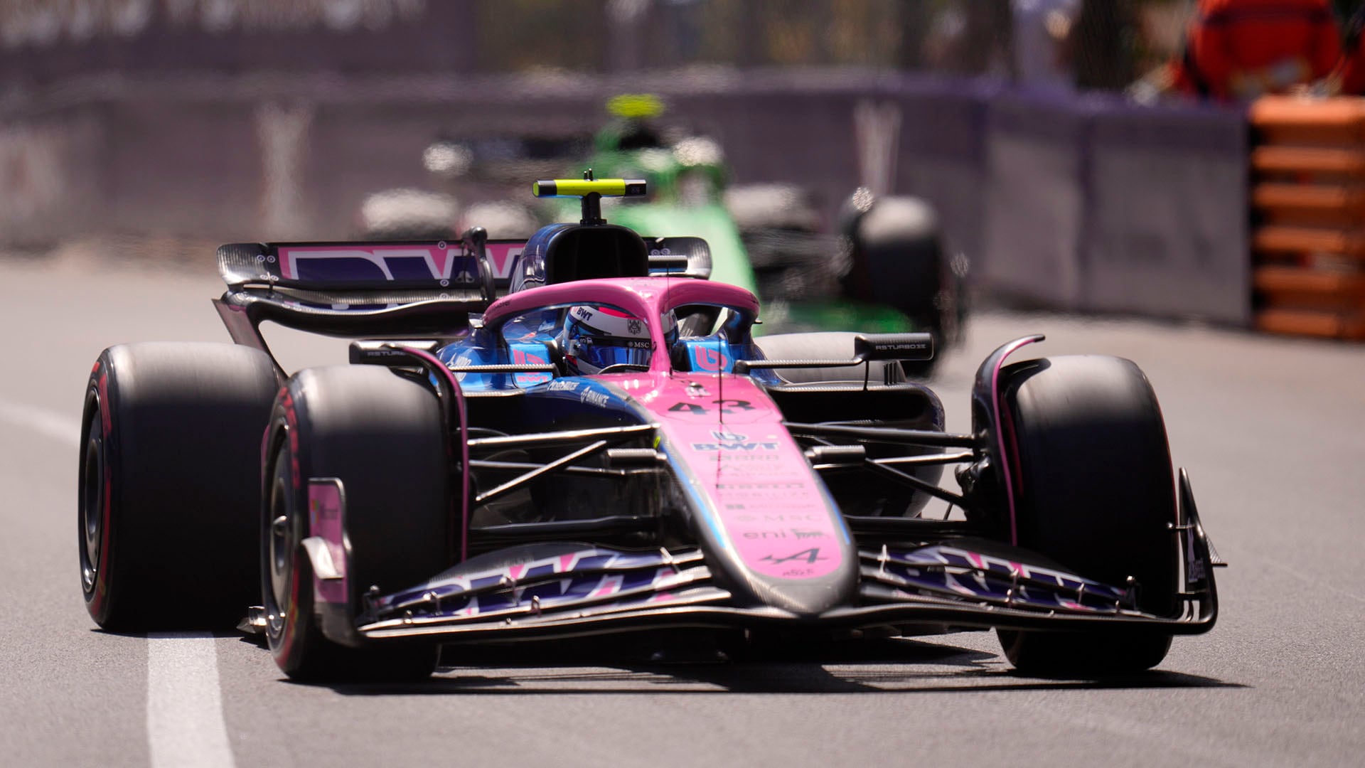 Flavio Briatore Apoya a Colapinto Tras 13º Puesto en GP de Mónaco